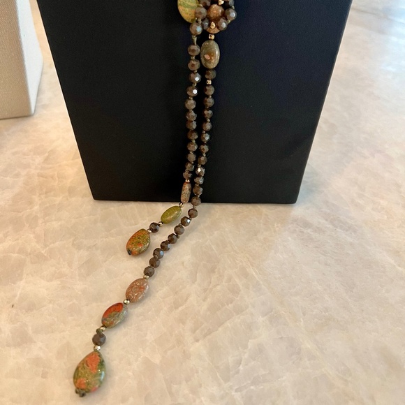 One of a kind - Smoky Quartz, Pearl, Ocean Jasper with Flint Arrowhead - Picture 2 of 4